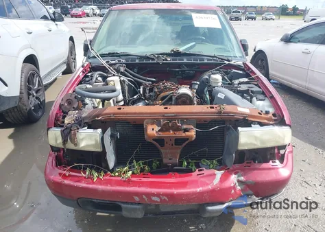 2003 Chevrolet S-10 Ls from USA, damaged, VIN 1GCCS19X438162636